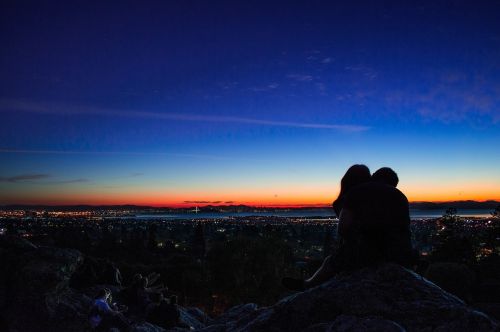 sunset dusk kissing