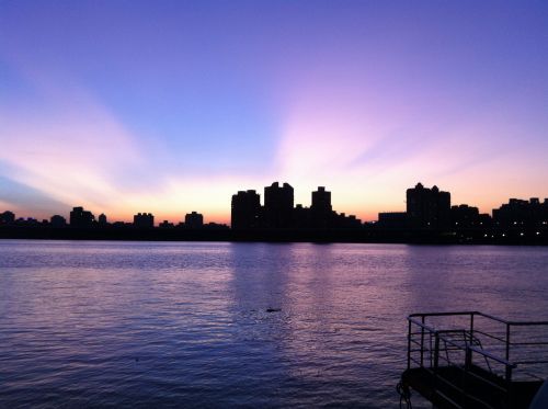 sunset taipei river