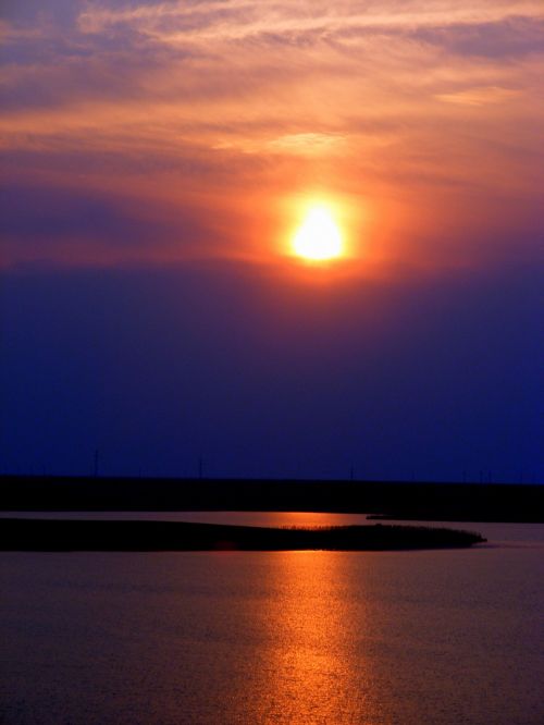 sunset lake reflection