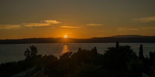 sunset lake garda italy