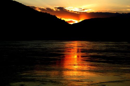 sunset lake beautiful landscape