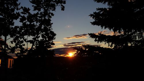 sunset image dusk vibrant
