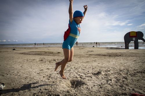 superman beach jump