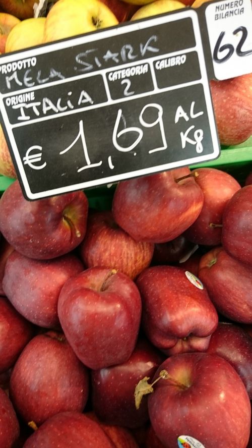 supermarket apples price