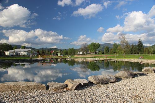 surface sky pond