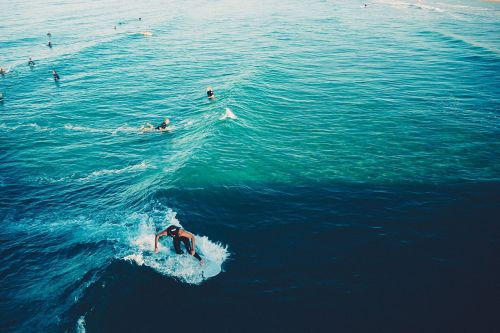 surfing surf surfers