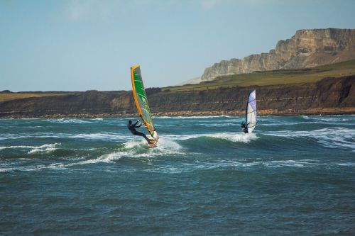 surfing wind kimmeridge bay