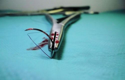surgery tools vice