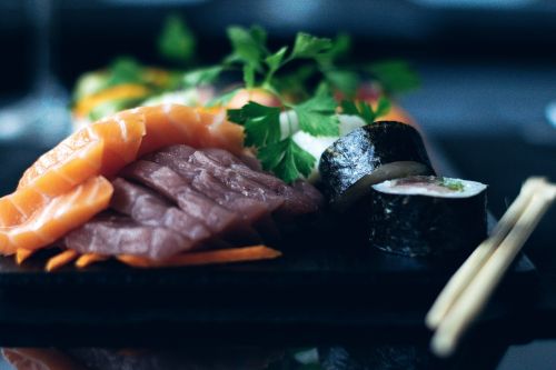 sushi asian food