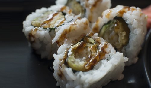 sushi  food  yummy