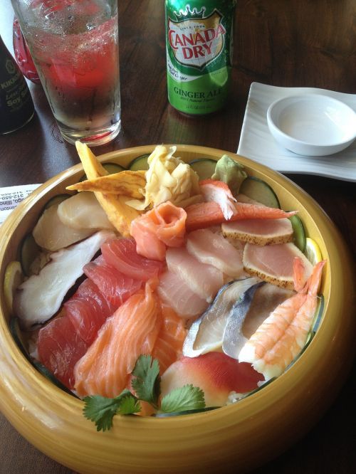 sushi salmon fish