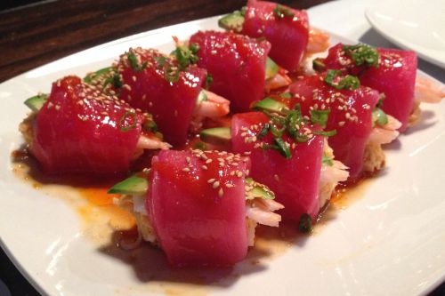 sushi tuna fish
