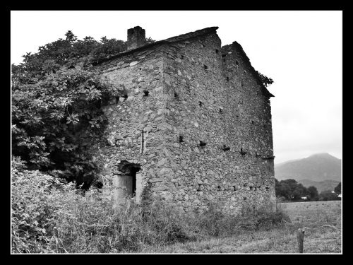ruin old decay