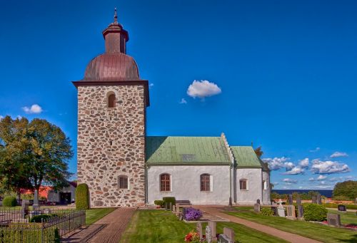 sweden church cemetery