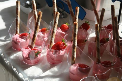 sweets strawberry smoothie