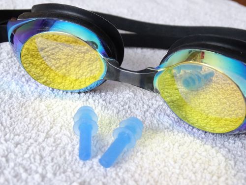 swim goggles ear plugs bath towel