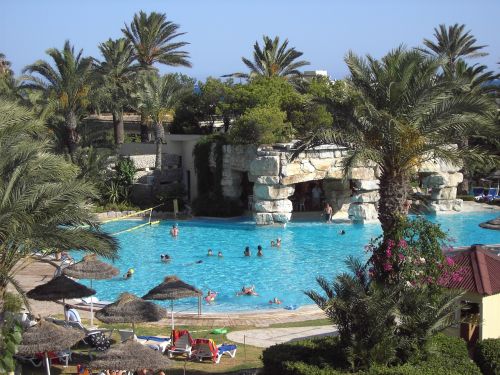 swimming pool hotel pool