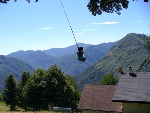 swing montevecchio mountain