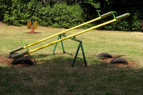 swing playground green