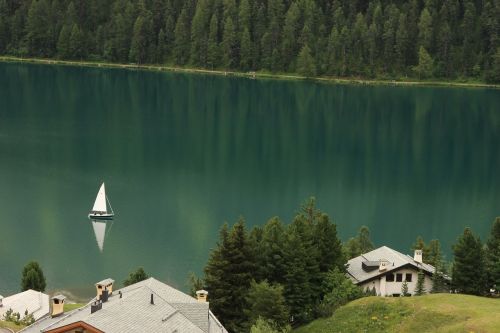 switzerland ship lake