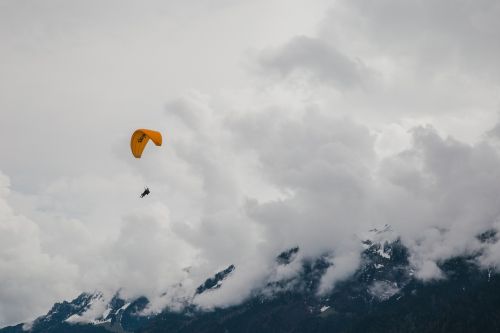 switzerland paragliding swiss