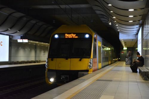 sydney train travel
