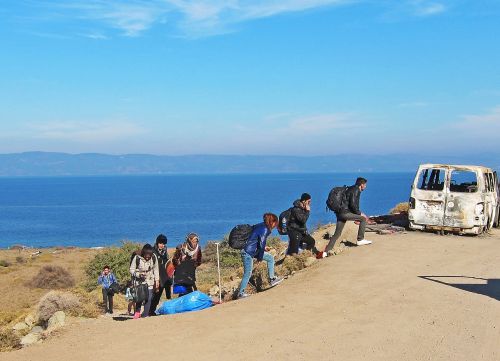 syria refugees greece