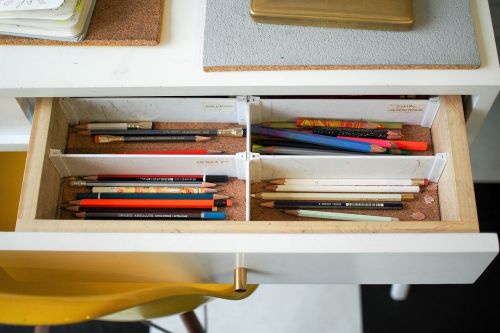 table drawer pen