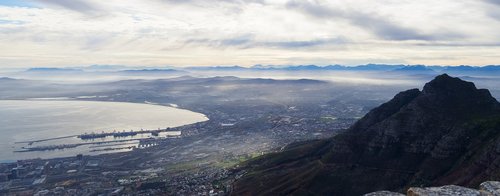 table bay  cape town  sky