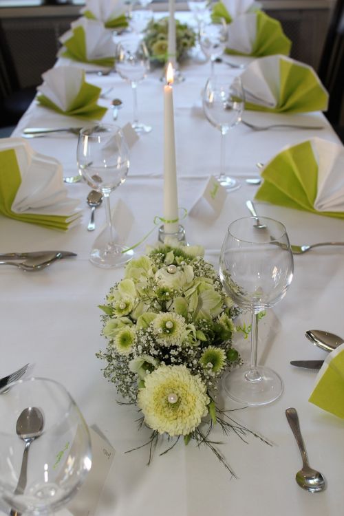 table decoration floral arrangement flowers