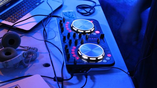 tables  electronic music  audio