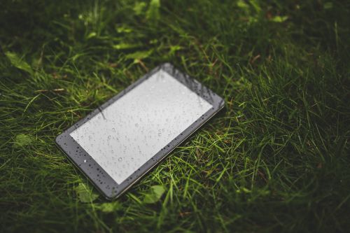 tablet wet grass