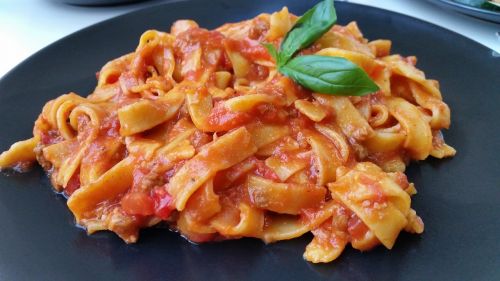 tagliatelle sicilia pasta