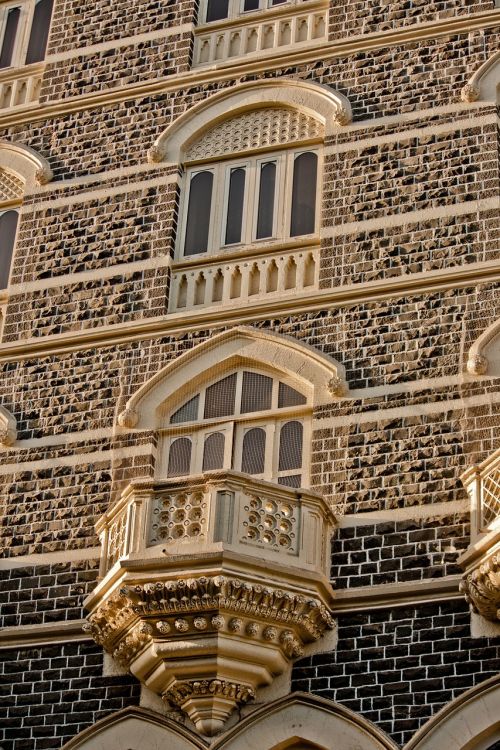 taj mahal hotel mumbai balcony