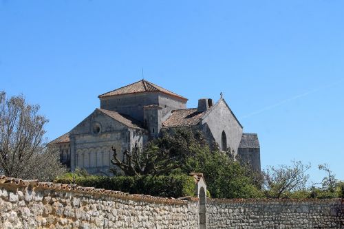 talmont on gironde church france