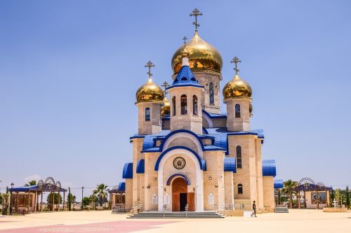 tamassos bishop russian church dome