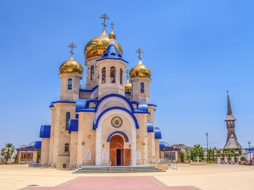 tamassos bishop russian church dome