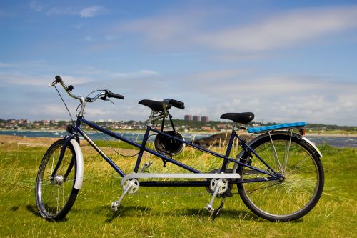 tandem cycle together