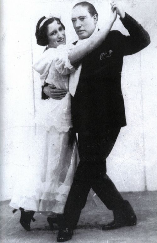 tango dance pair