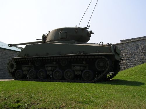 tank canada quebec