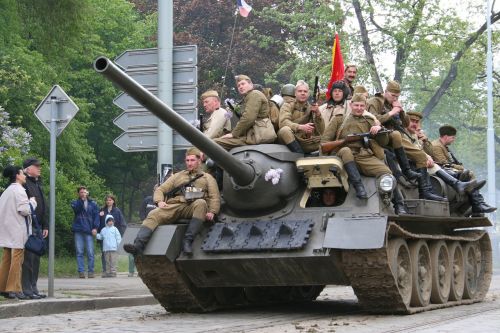 tank the liberation of prague the show