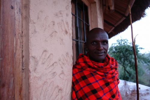 tanzania maasai warrior