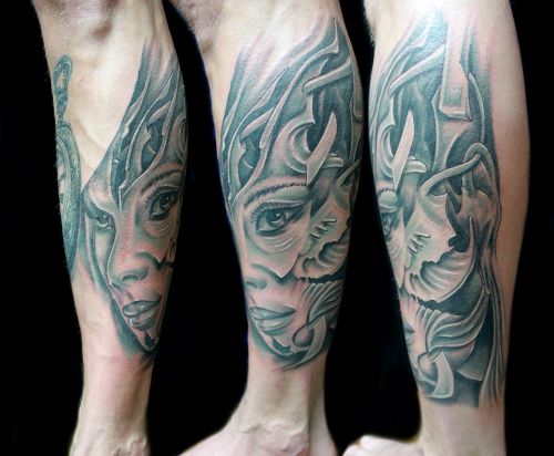tattoo woman leg