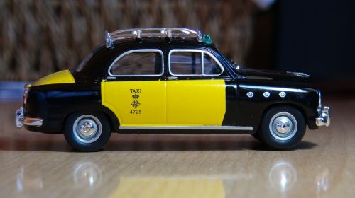 taxi miniature seat 1400