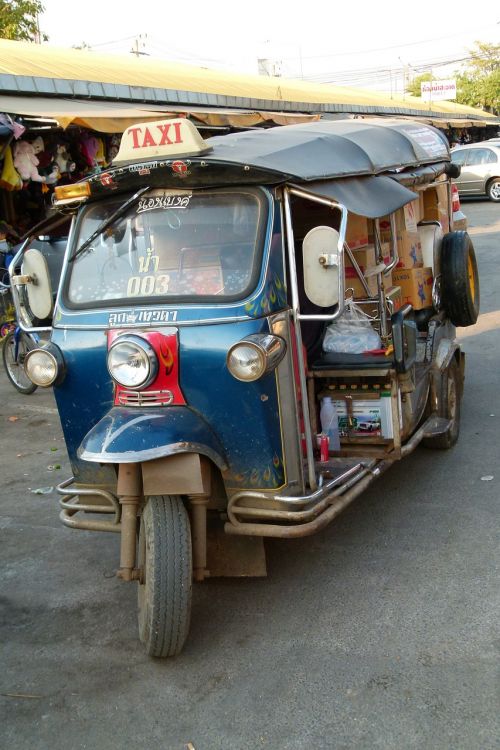 taxi thailand tuk tuk