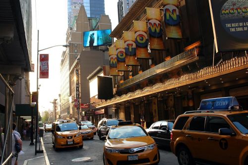 taxi times square new york city