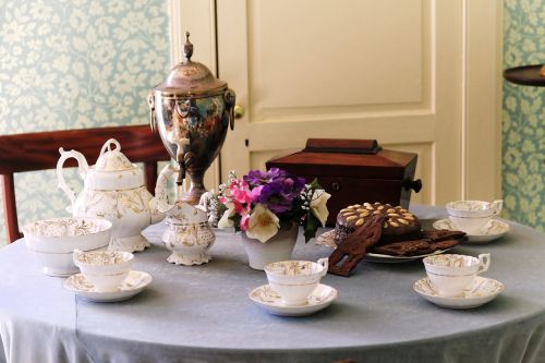 tea cup table