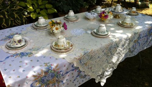 tea party china table