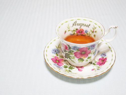 tea time cup august