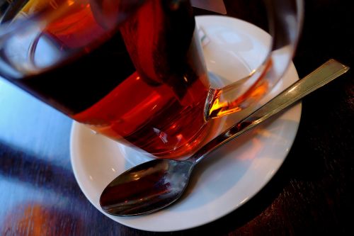 tee tea glass drink